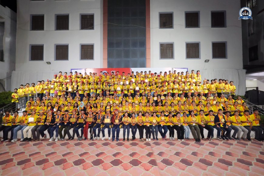 CLC में NDA चयनित एवं CBSE Board के मेधावी छात्रों का भव्य सम्मान समारोह आयोजित