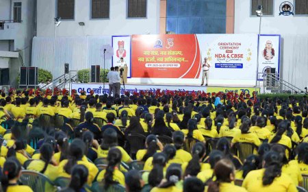 CLC High School में CBSE Board के छात्रों का सम्मान समारोह