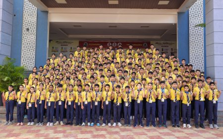 सीएलसी हाई स्कूल में मेडल सेरेमनी का भव्य आयोजन