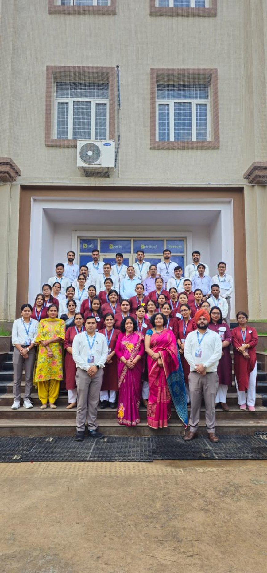 सीएलसी हाई स्कूल में जेंडर सेंसिटिविटी पर सीबीएसई प्रशिक्षण का सफल आयोजन