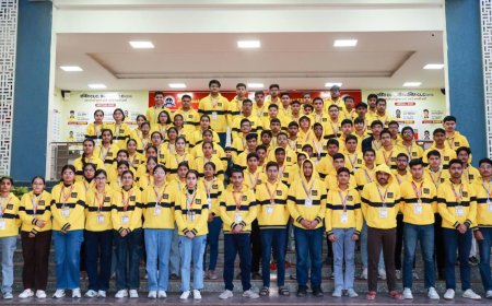 सीएलसी में 11वीं फाउंडेशन नीट विद्यार्थियों के लिए मेडल एवं मोटिवेशन सेरेमनी का आयोजन